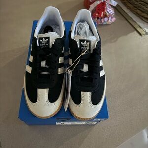 NWT Adidas Samba OG W
